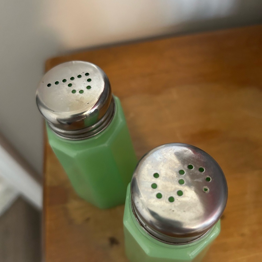 Green Glass Salt and Pepper Shakers - Picture 2 of 7